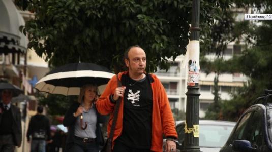 Ο Θεός αυτοπροσώπως. Του Σάκη Σερέφα