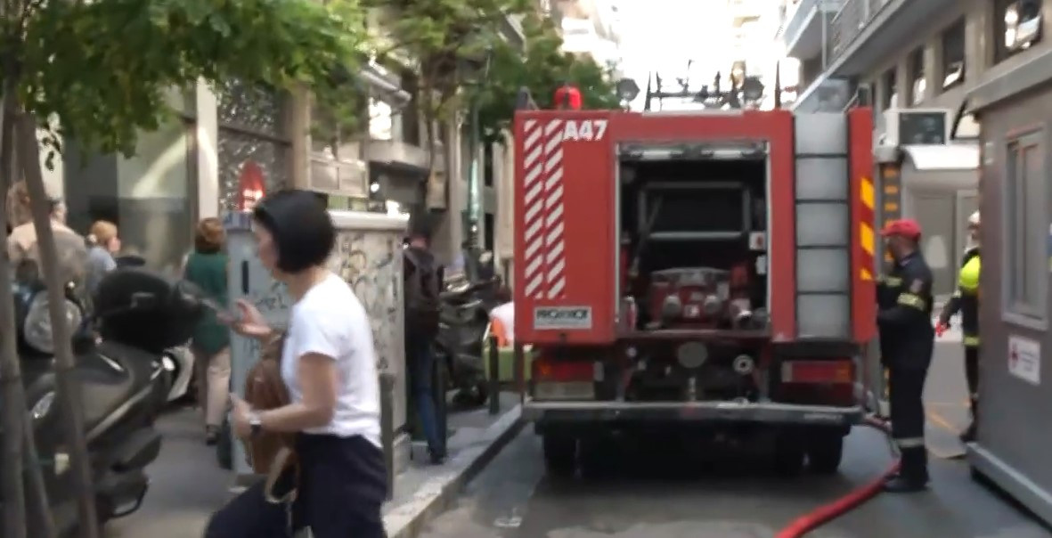 Θεσσαλονίκη / Φωτιά σε ιδιωτική κλινική στο κέντρο της πόλης