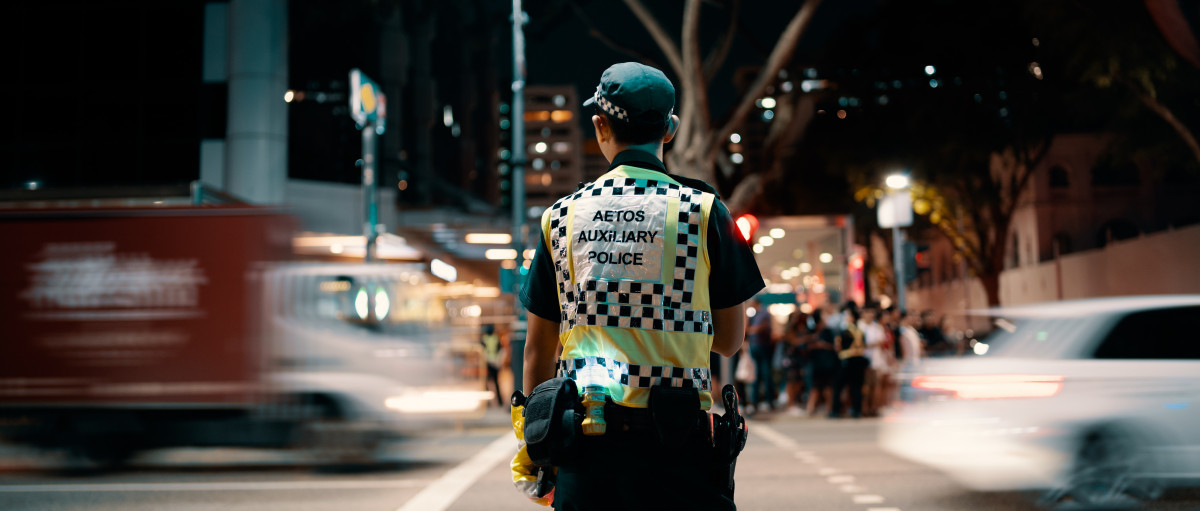 Αστυνομικός στη Σιγκαπούρη / Unsplash