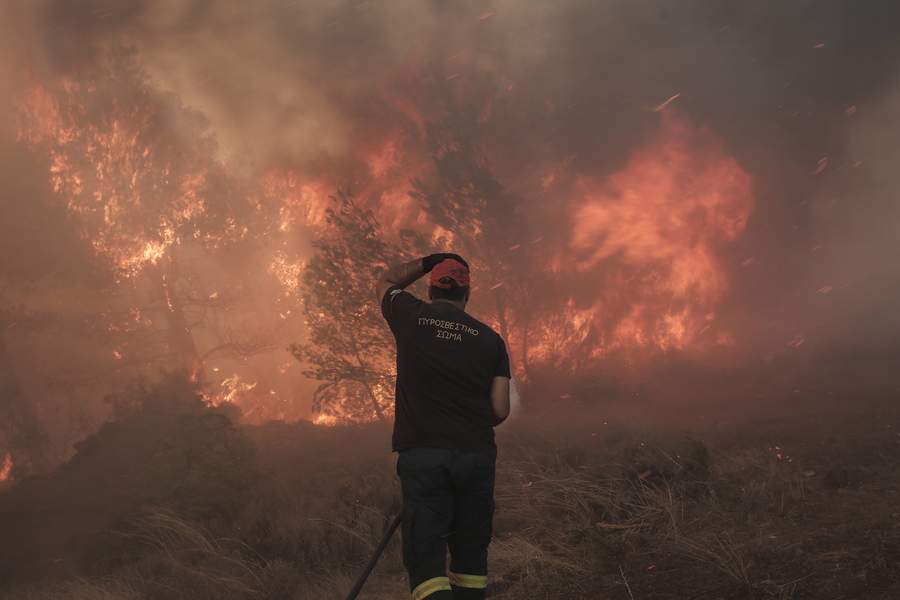 EPA/KOSTAS TSIRONIS