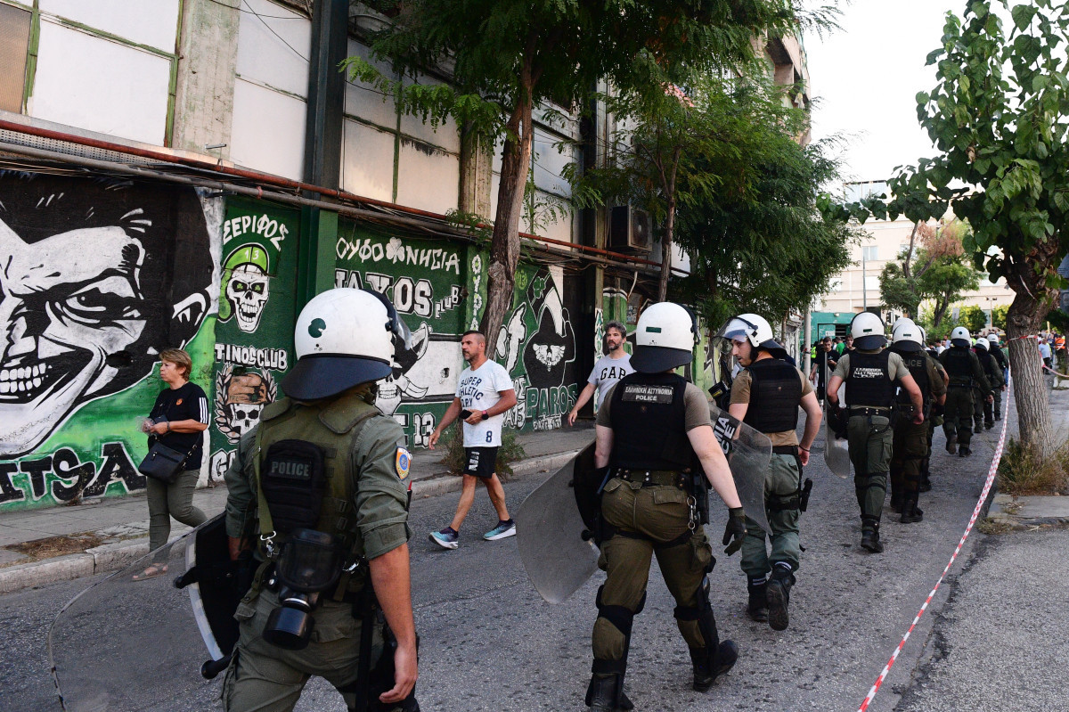 Αστυνομία έξω από το γήπεδο του Παναθηναϊκού. Eurokinissi