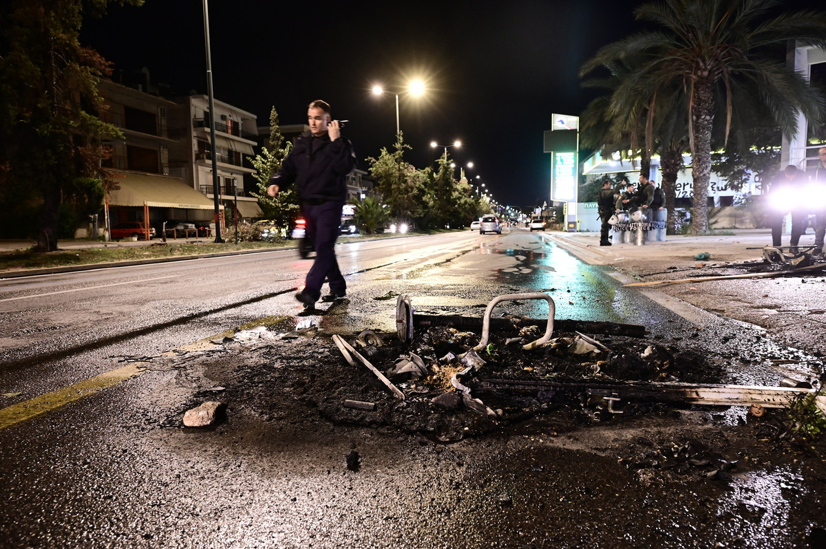 Χρήστος Μιχαλόπουλος / Επεισόδια σε διαμαρτυρίες για τον θανάσιμο τραυματισμό του 17χρονου σε Αθήνα και Θεσσαλονίκη
