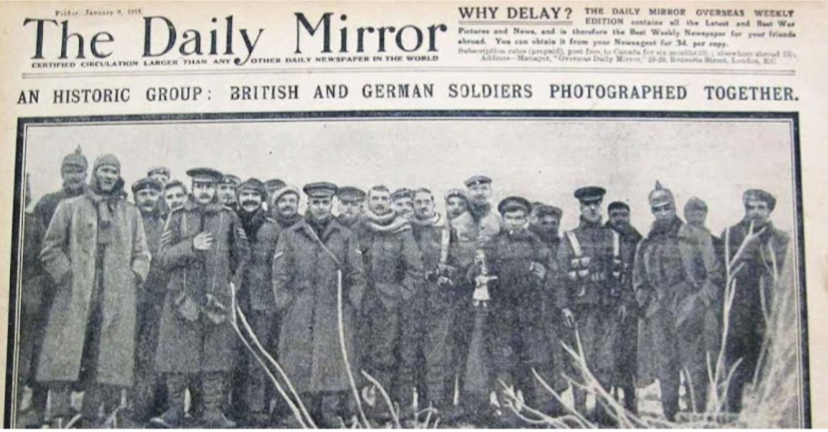 Η «ανταρσία της ανακωχής» / Όταν τα Χριστούγεννα του 1914 Βρετανοί και Γερμανοί στρατιώτες γιόρτασαν μαζί