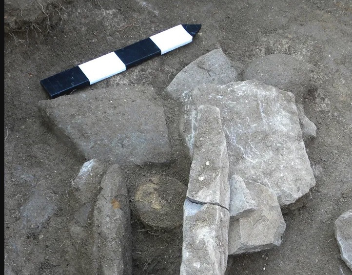 Αρχαιολογική ανακάλυψη / Ένα μωρό του 3ου αιώνα π.Χ. με σύνδρομο Down, στην Αίγινα