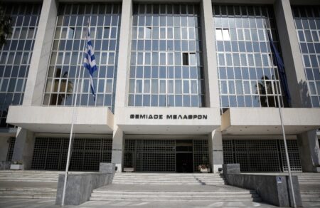 dolofonia-sto-psychiko-ereyna-gia-ti-mafia-tis-mykonoy-zita-i-eisaggeleas-toy-areioy-pagoy-470293