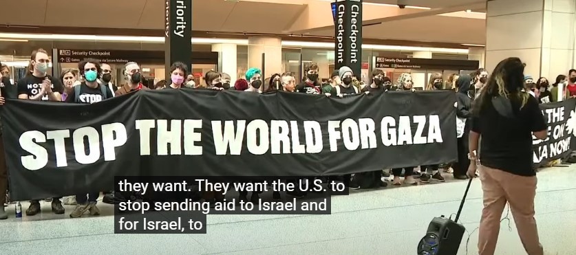 ΗΠΑ / Διαδηλωτές απέκλεισαν το αεροδρόμιο του Σαν Φρανσίσκο ζητώντας το τέλος της σφαγής στη Γάζα