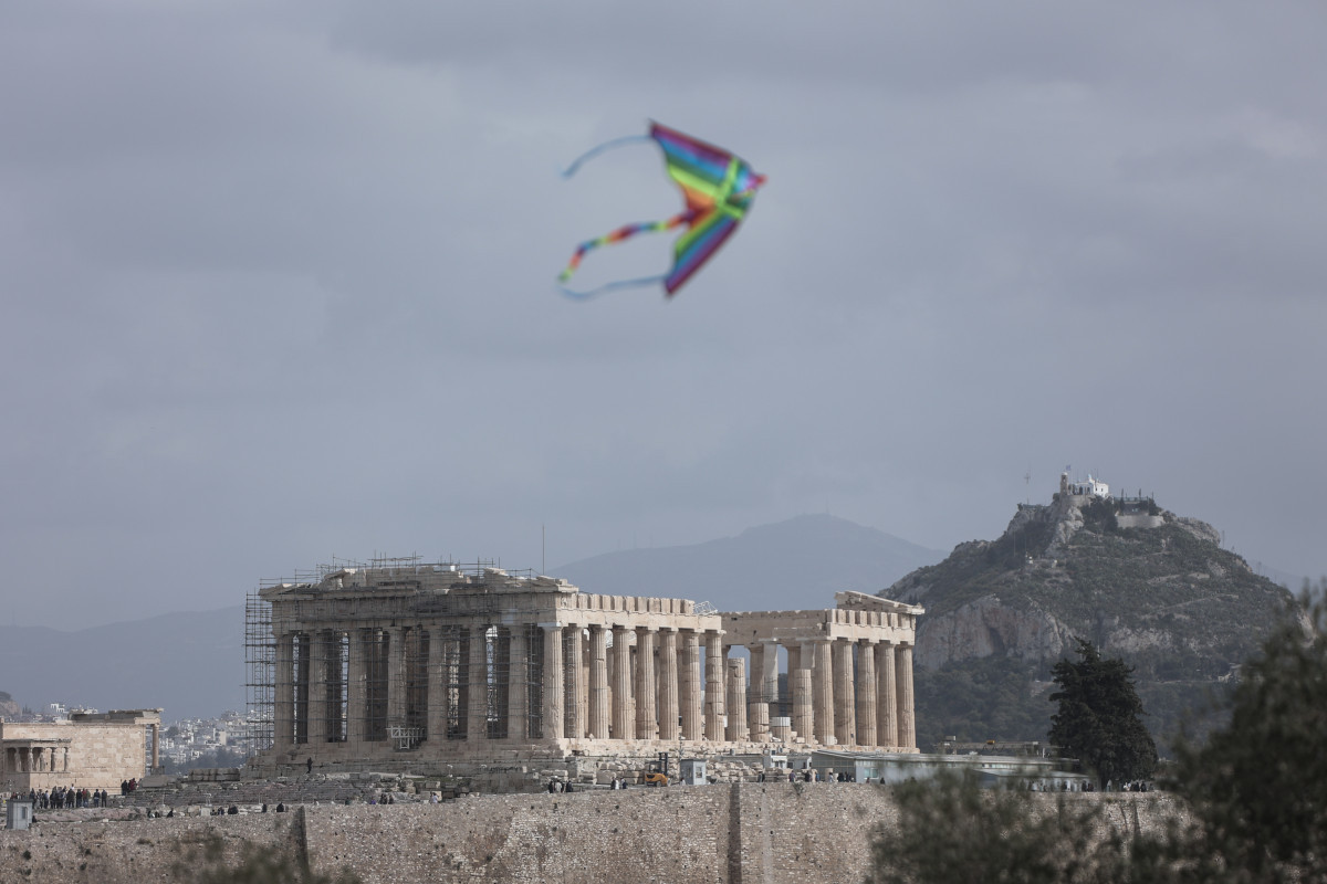 Απόκριες 2024 / Οι εκδηλώσεις για το τριήμερο της Καθαράς Δευτέρας σε Αθήνα και Πειραιά