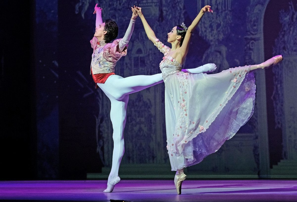 Classical Ballet of Eastern Europe / Δείτε την παράσταση μπαλέτου η «Σταχτοπούτα» στο Christmas Theater