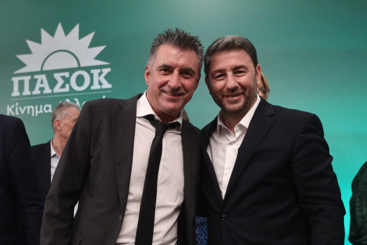 Ο Θοδωρής Ζαγοράκης μαζί με τον πρόεδρο του ΠΑΣΟΚ-ΚΙΝΑΛ Νίκο Ανδρουλάκη