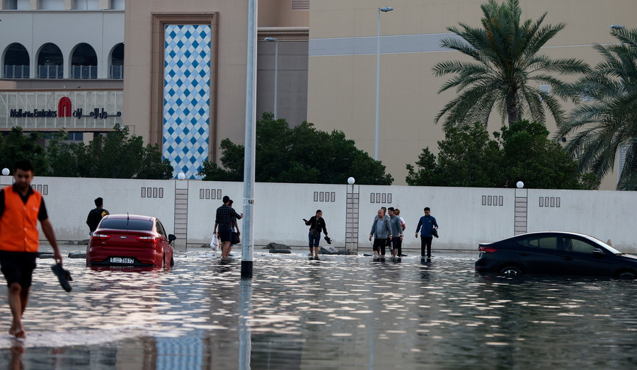 Πλημμύρες στο Ντουμπάι