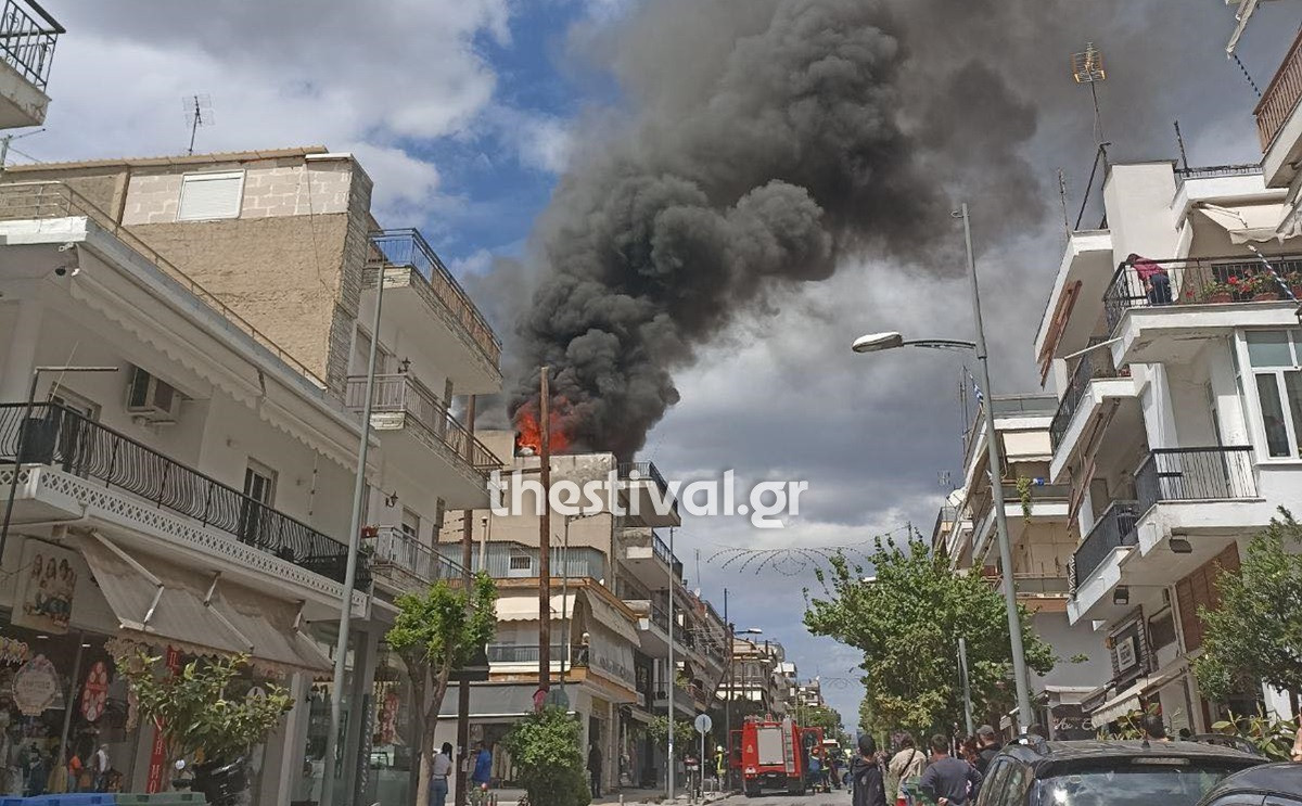 Θεσσαλονίκη / Μεγάλη φωτιά σε πολυκατοικία στη Σταυρούπολη