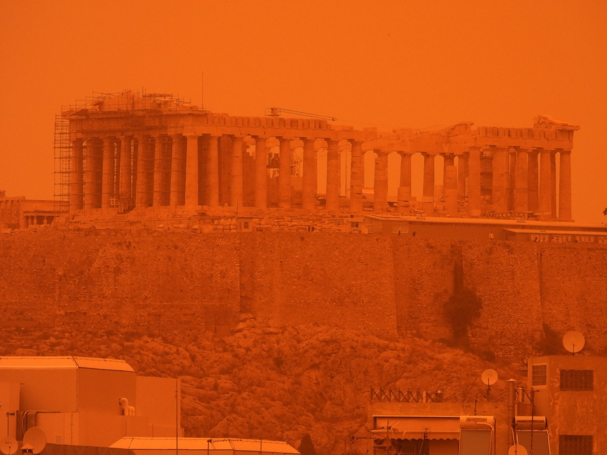 Αφρικανική σκόνη / Σκηνικό «Blade Runner» στην Αθήνα – Πότε υποχωρεί