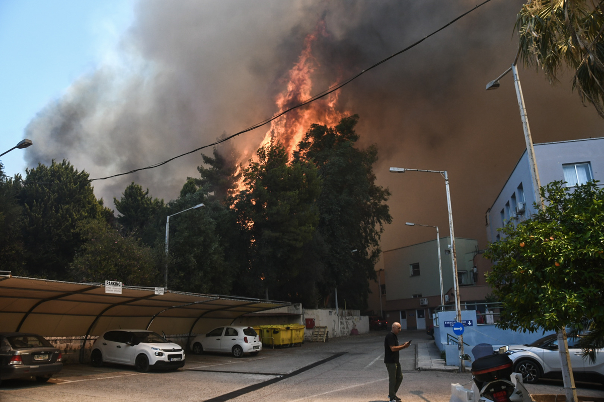 Πυρκαγιά στην περιοχή Γηροκομείο της Πάτρας