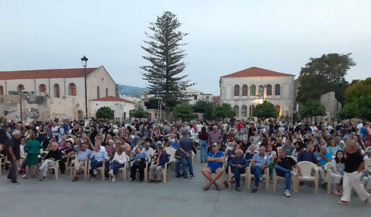 Τέμπη / Μεγαλειώδης συγκέντρωση στο Ρέθυμνο