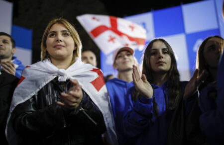 georgia-to-kyvernon-komma-kerdizei-tis-ekloges-me-53-513051