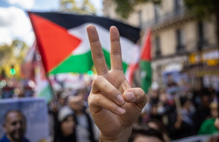 march-to-gaza-megali-antipolemiki-synaylia-sta-propylaia-502258