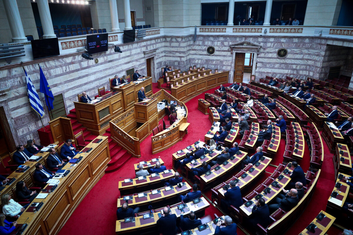 Τέταρτη ημέρα της συζήτησης στην Ολομέλεια της Βουλής του σχεδίου νόμου του Υπουργείου Εθνικής Οικονομίας και Οικονομικών "Κύρωση του Κρατικού Προϋπολογισμού οικονομικού έτους 2025" (ΓΙΑΝΝΗΣ ΠΑΝΑΓΟΠΟΥΛΟΣ/EUROKINISSI)