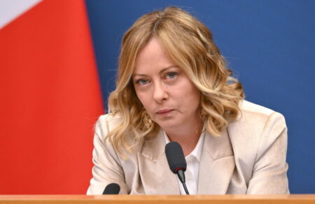 italia-koinovoyleytiko-pligma-gia-ti-meloni-aporrifthike-krisimi-protasi-eklogikis-metarrythmisis-554102