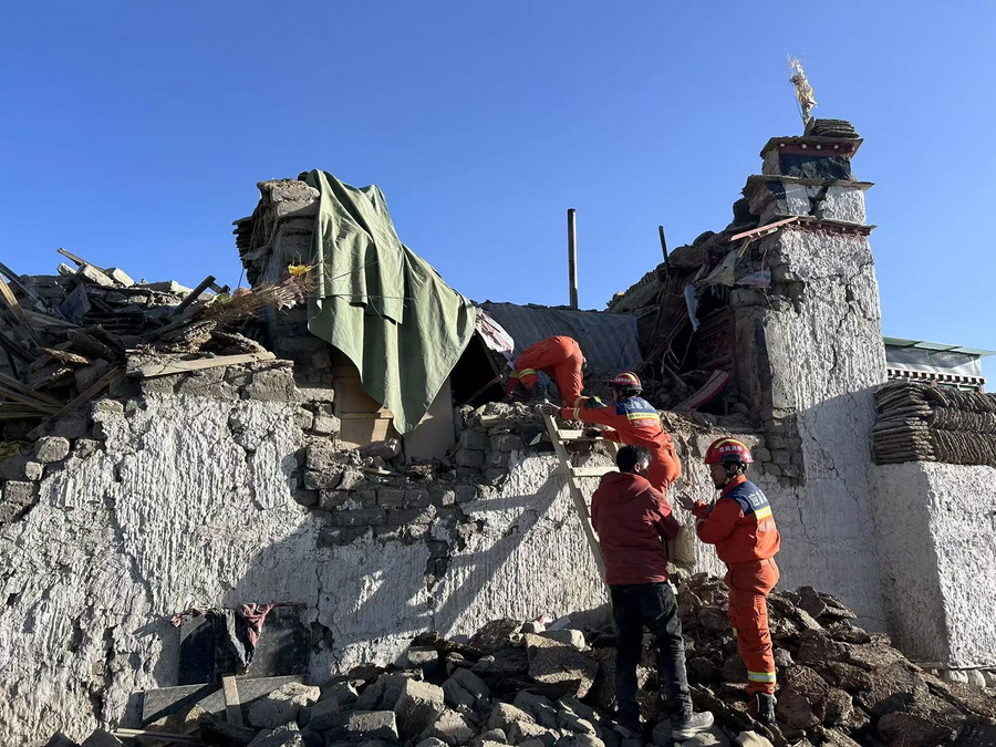 EPA/XINHUA / Jigme Dorje