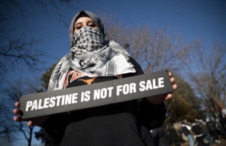 paylos-maragkos-i-gaza-sto-stochastro-tis-neoapoikiokratias-559683