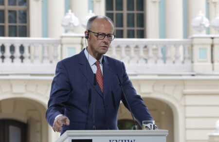 merts-mikri-alla-yparkti-i-pithanotita-na-teleiosei-o-polemos-stin-oykrania-602312