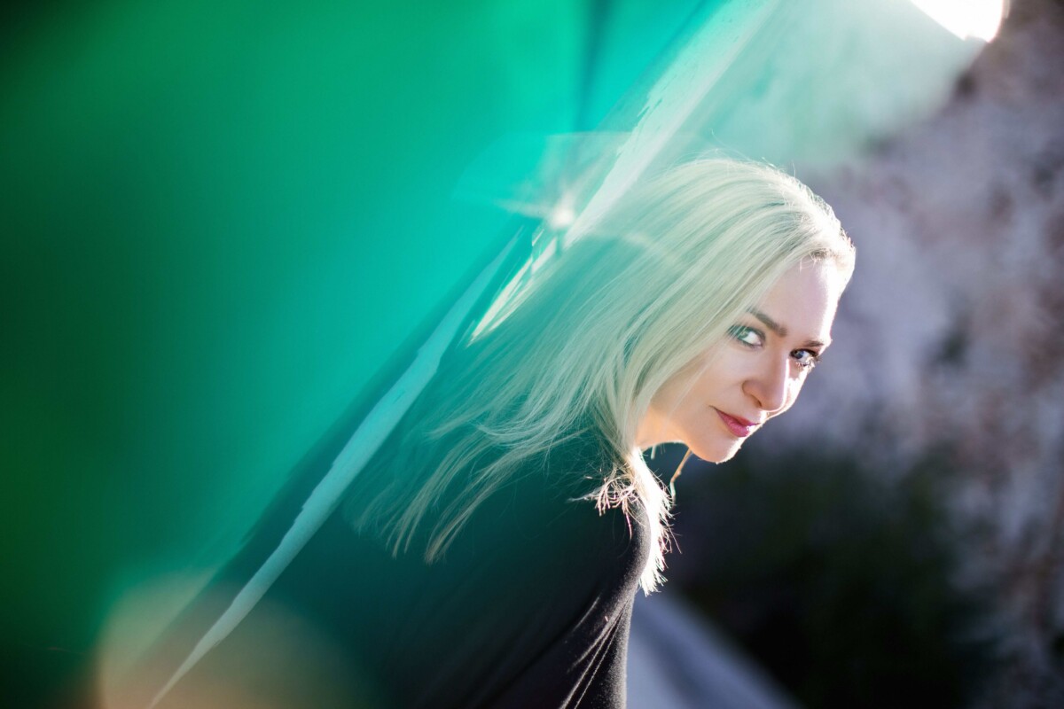 «Τα τραγούδια της θάλασσας» / Συναυλία αφιέρωμα στον Νίκο Καββαδία στο Βεάκειο Θέατρο