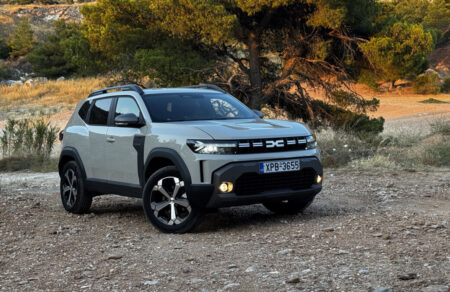 dacia-duster-hybrid-140-dokimazoyme-to-proto-yvridiko-duster-kai-diapistonoyme-poso-symferei-648995