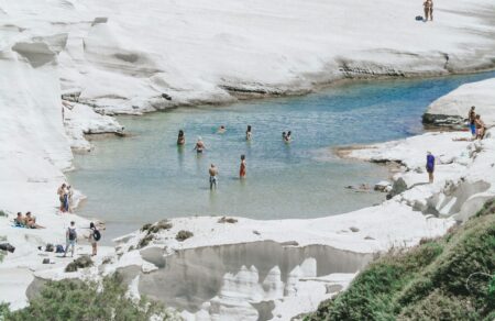 milos-nekroi-dyo-kolymvites-sto-sarakiniko-644389