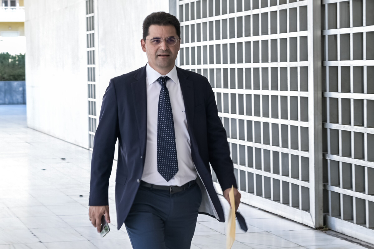 Ο δημοσιογράφος Θανάσης Κουκάκης. (ΜΙΧΑΛΗΣ ΚΑΡΑΓΙΑΝΝΗΣ / EUROKINISSI)