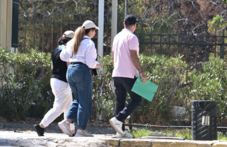 palaio-faliro-nea-eyrimata-gia-tin-mitera-toy-nekroy-koritsioy-xekleidonoyn-tin-ypothesi-642684