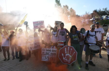 israil-diadiloseis-gia-ton-termatismo-toy-polemoy-stin-ieroysalim-eno-oi-epitheseis-sti-gaza-synechizontai-654373