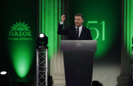 androylakis-irthe-i-ora-na-anoixei-o-dromos-tis-politikis-allagis-654565