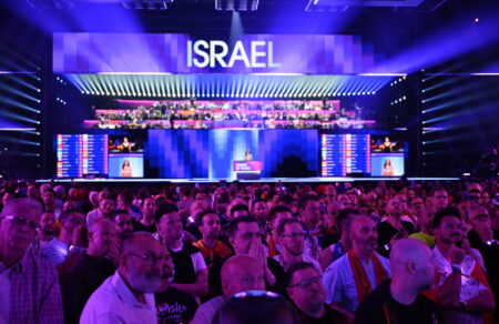 eurovision-sfiggei-to-plaisio-asfaleias-enopsei-maioy-sti-skia-antidraseon-gia-ti-symmetochi-toy-israil-664069
