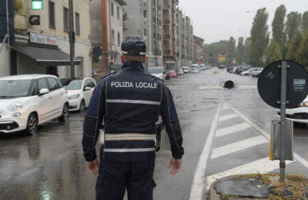 tragodia-stin-italia-ilikiomenos-aytoktonise-eno-toy-ekanan-exosi-den-antecho-allo-670239