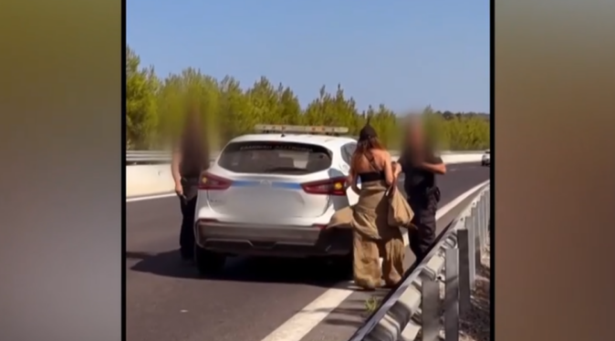 ΕΛ.ΑΣ. / Τι απαντά για τη μεταφορά της Δέσποινας Βανδή με περιπολικό