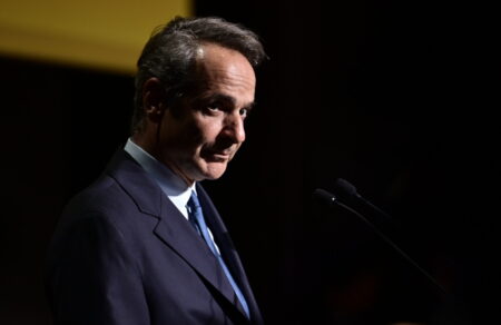 ergasiaka-oi-antidraseis-tis-antipoliteysis-sta-peri-fake-news-toy-mitsotaki-gia-to-13oro-672256