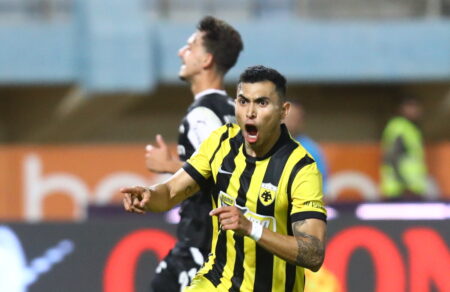 super-league-i-aek-efyge-me-diplo-apo-to-irakleio-epikratise-1-0-toy-ofi-poy-vythizetai-684458
