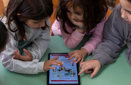 cosmote-telekom-nea-epochi-syndesimotitas-se-ola-ta-dysprosita-scholeia-tis-choras-me-dorean-grigoro-internet-685702