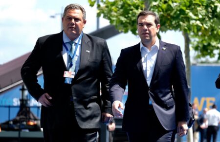 panos-kammenos-to-ainigmatiko-scholio-toy-gia-tin-ithaki-toy-tsipra-kai-to-tilefonima-ompama-691044