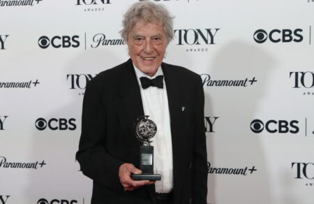 tom-stoparnt-pethane-o-syggrafeas-toy-eroteymenoy-saixpir-kai-toy-mprazil-693534