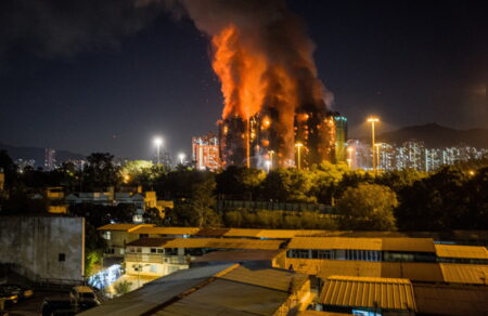 chongk-kongk-nekroi-traymaties-kai-egklovismenoi-meta-apo-fotia-se-oyranoxystes-692027