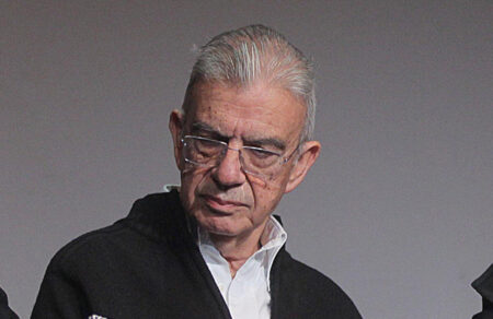 menis-koymantareas-kai-pali-isovia-stoys-dyo-katigoroymenoys-684907