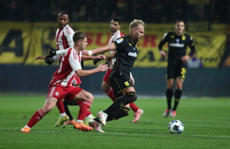 super-league-o-aris-evale-stop-sto-nikiforo-seri-toy-olympiakoy-teliko-0-0-kai-neo-endiaferon-stin-koryfi-700092