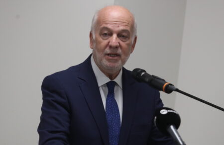 floridis-kata-agroton-vgikan-stoys-dromoys-choris-sygkekrimena-aitimata-698149