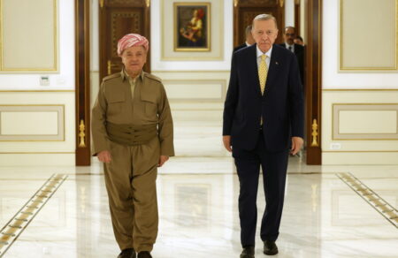 ragkip-ntoyran-o-aggelos-tis-eirinis-einai-thymomenos-me-ton-mparzani-696029