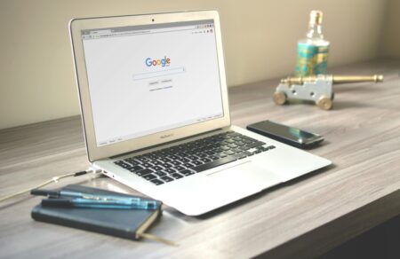 google-ti-epsaxan-oi-ellines-to-2025-oi-diasimoi-oi-tainies-oi-seires-kai-ta-labubu-695542