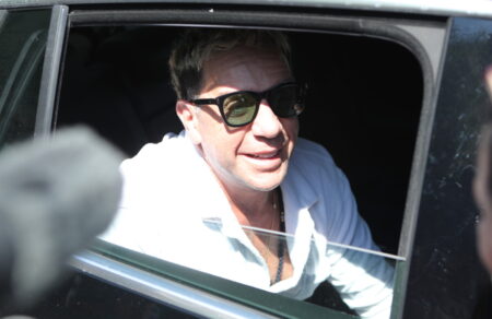 mazonakis-exodiko-apo-epicheirimatia-nychterinoy-kentroy-kata-toy-tragoydisti-ti-anaferei-702326