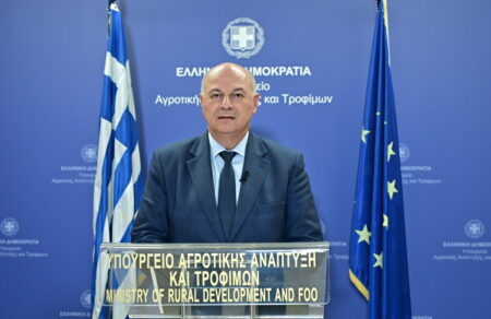 tsiaras-kamia-oysiastiki-apantisi-sta-aitimata-ton-agroton-kai-neo-kalesma-se-dialogo-700316