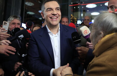 dimoskopisi-prorata-i-axiologisi-ton-politon-gia-tin-epistrofi-tsipra-posoi-tha-psifizan-ena-endechomeno-komma-toy-697962