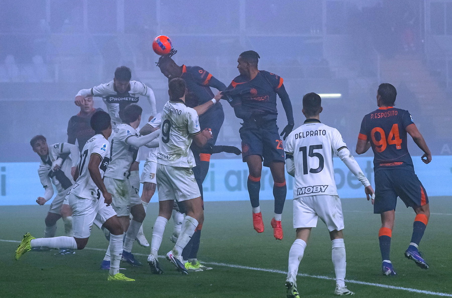 Serie A 2025-26 / ΠΑΡΜΑ - ΙΝΤΕΡ 
 (EPA/Lorenzo Cattani)
